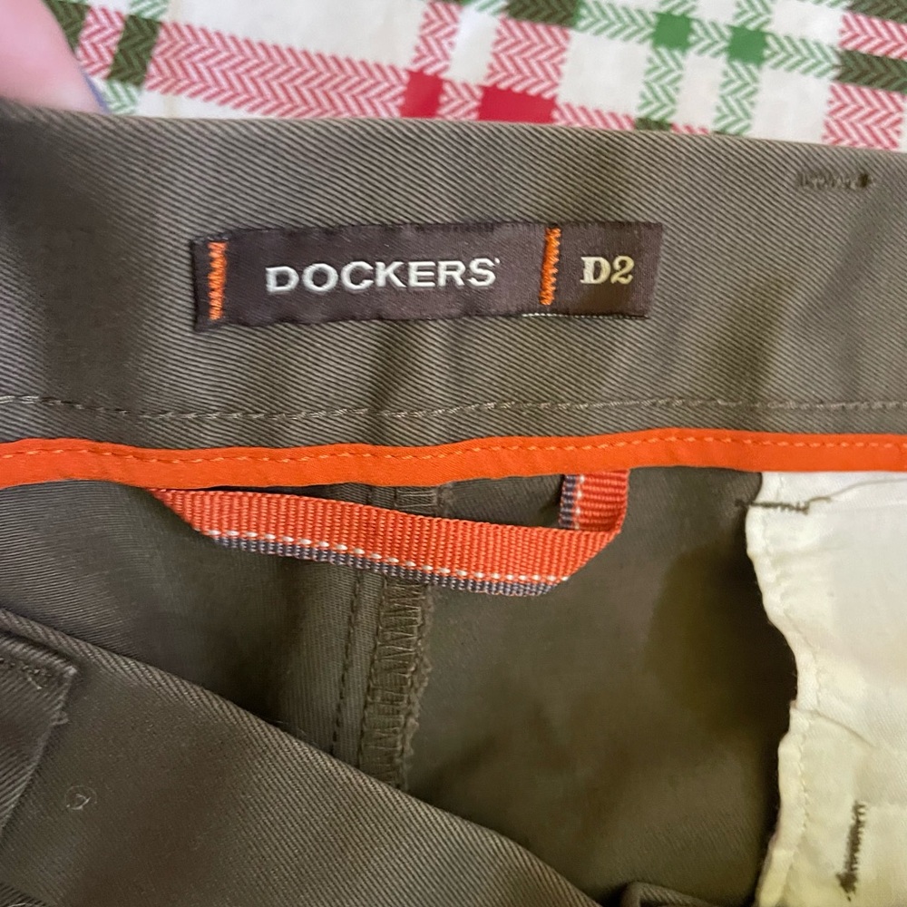 Men’s Dockers Dress Pants Slacks Size 36x29 Brown - Picture 3 of 4
